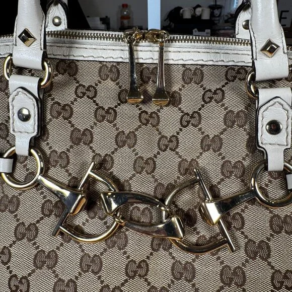 Gucci Beige/White GG Canvas and Leather Medium Horsebit Nail Dome Satchel - Picture 4 of 11